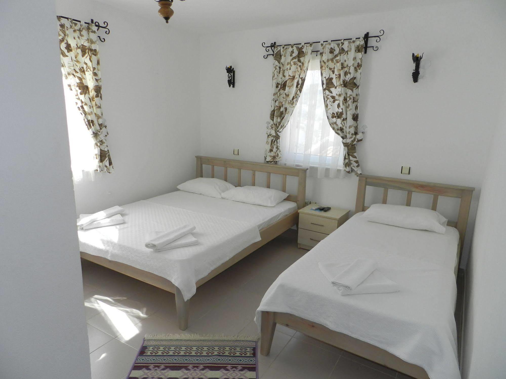 Ada Hotel Бозджаада Экстерьер фото