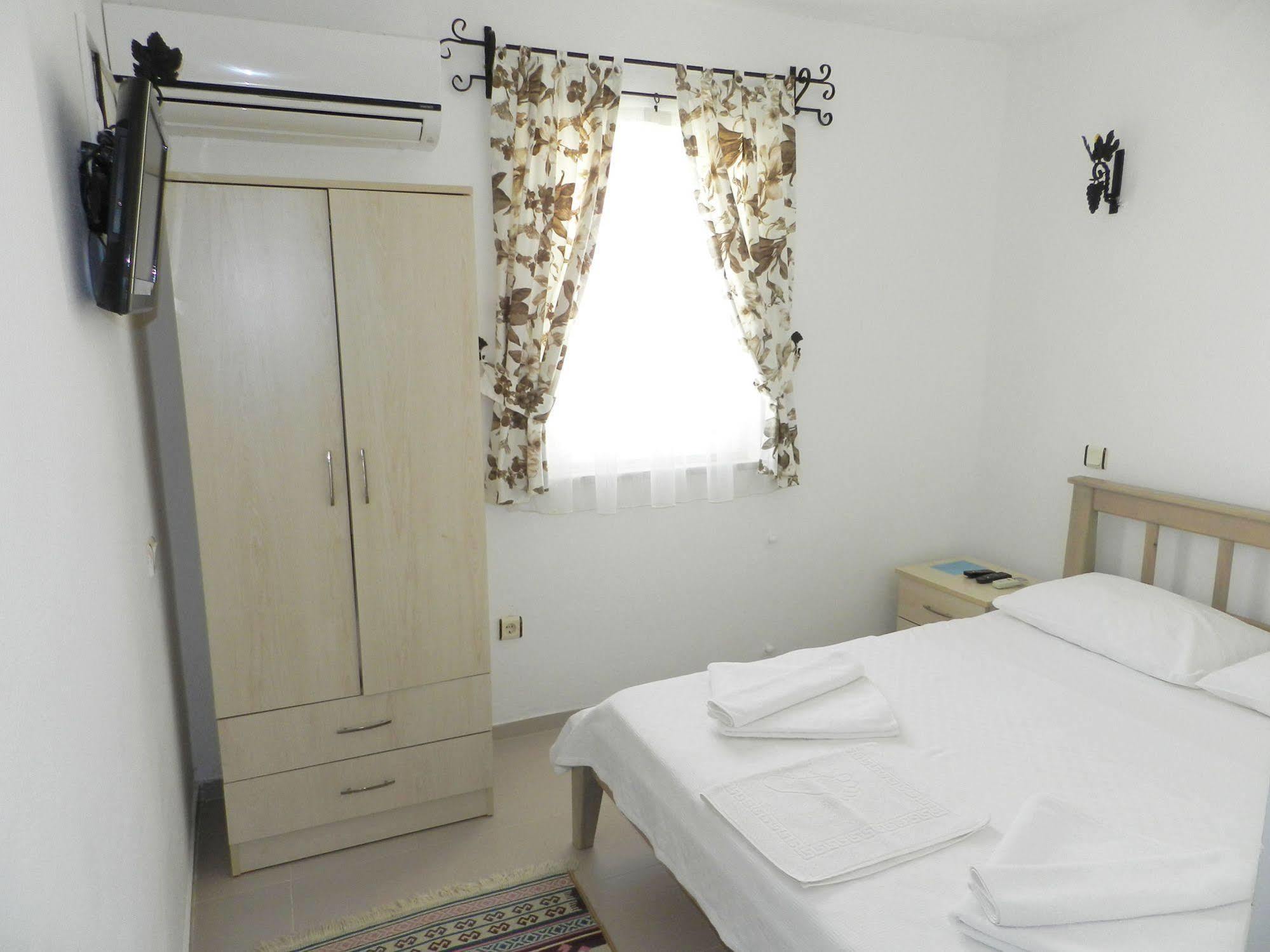 Ada Hotel Бозджаада Экстерьер фото